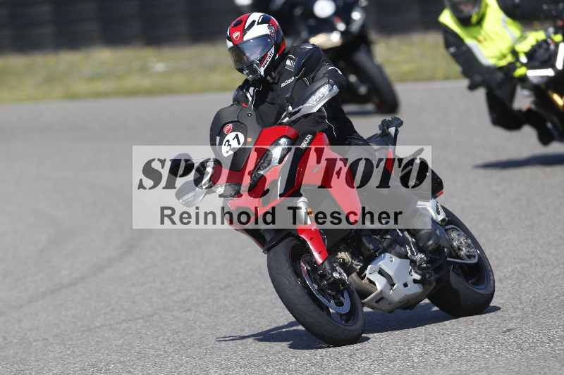 /01 02.04.2026 MAZ ADR/Gruppe rot/31